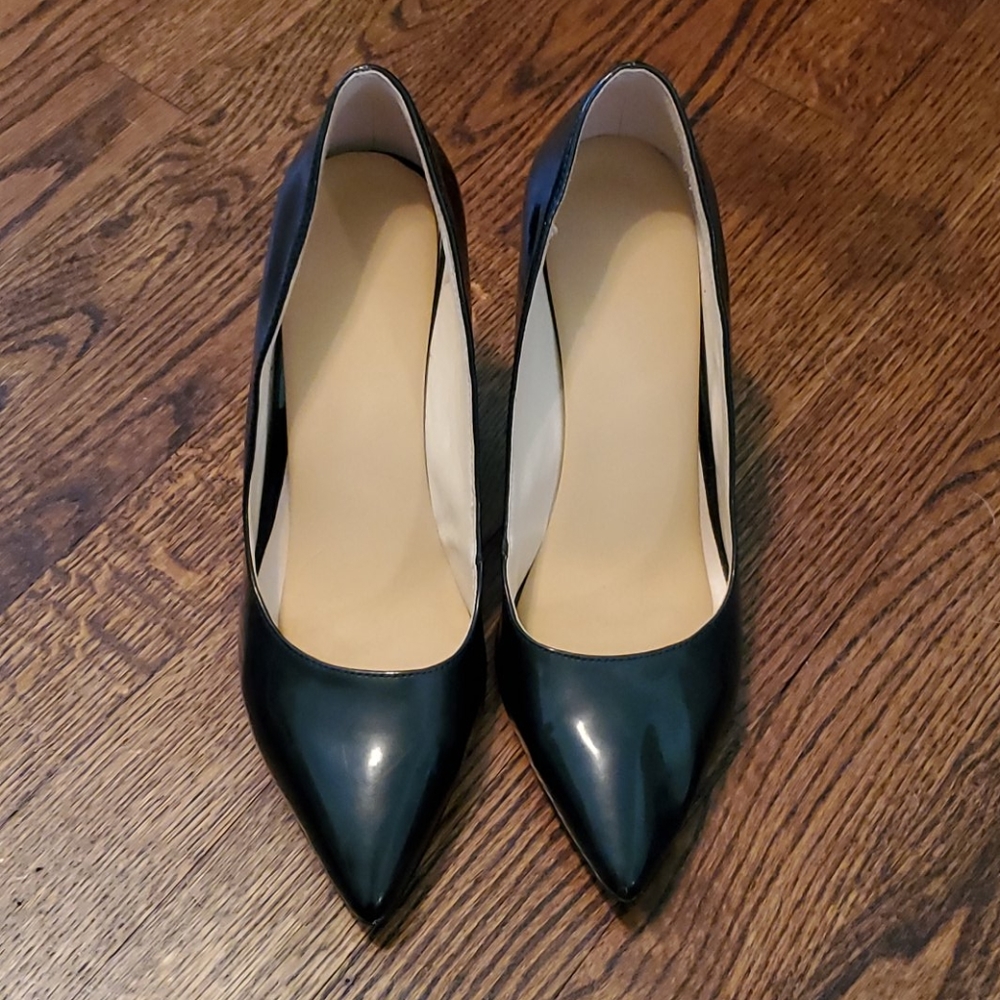 Nine West Theao patent leather wedges